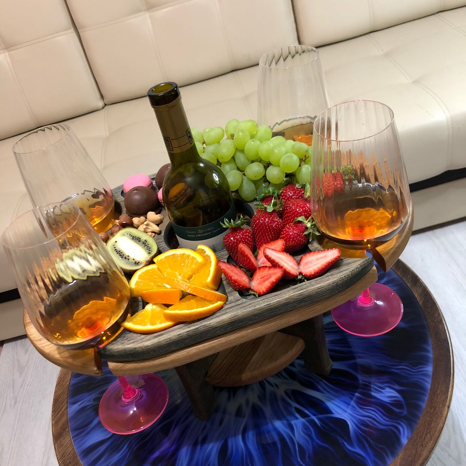Ariwood винный столик