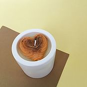 Сувениры и подарки handmade. Livemaster - original item Unusual Decor Candle Cinnamon Bun. Handmade.