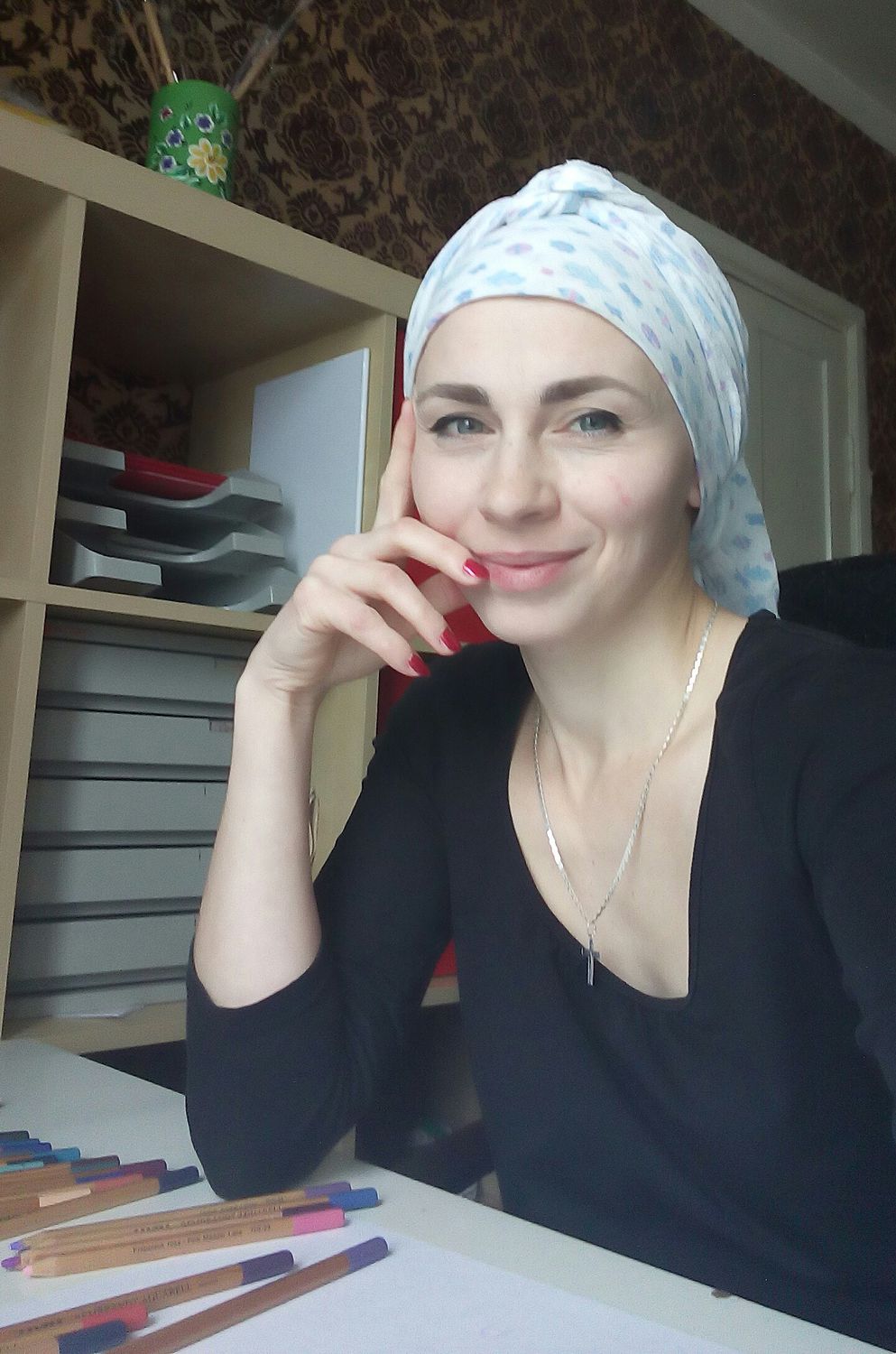В кабинете,за работой)