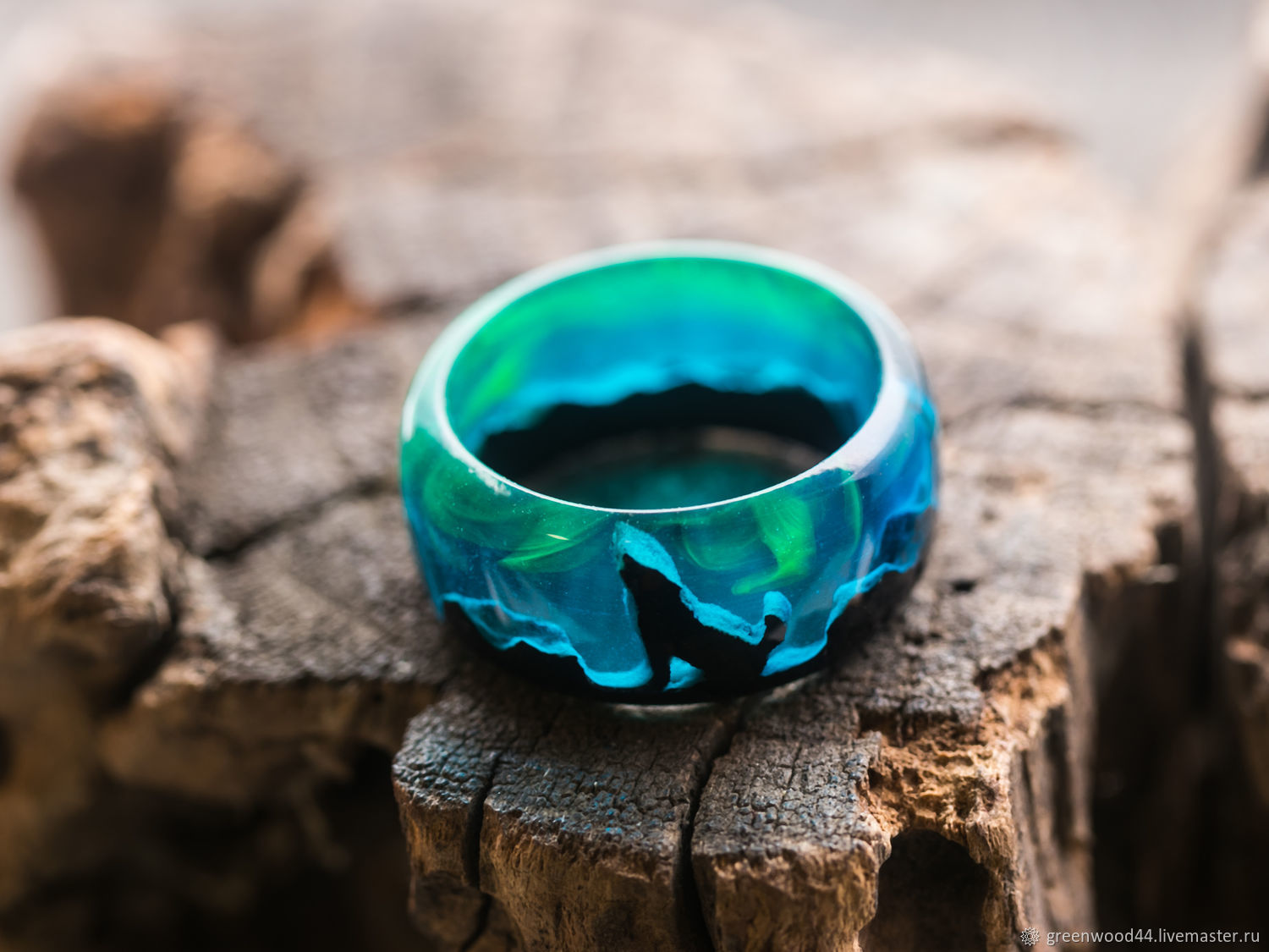 Ring with a wolf made of wood and epoxy resin 'Polar Night', Rings, Kostroma,  Фото №1
