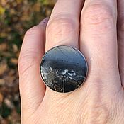 Серебряное кольцо с мистик-топазом, размер 17