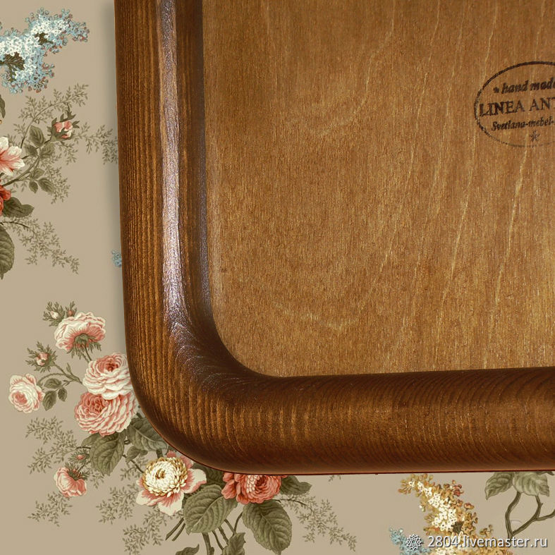 деревянная рамка с цветами. рамки в кирове. фигурная рамка. фоторамка 15*15 дерево со стеклом б-1300. фоторамки настольные дизайнерские.