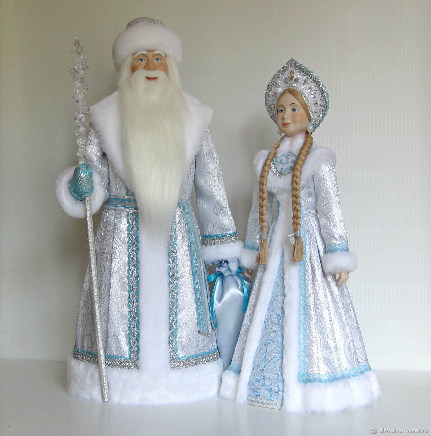 Дед Мороз Праздничный, 60 см и Снегурочка 50 см