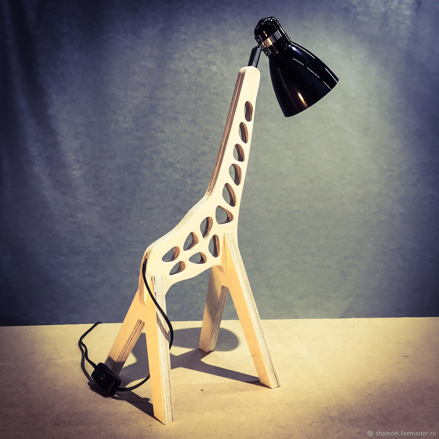 Настольная лампа Giraffe