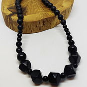 Работы для детей, handmade. Livemaster - original item Beads Black chic 41 cm. Handmade.