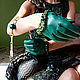 Изумрудные перчатки "Кассия" с ежами Swarovski. Перчатки. LA1007 - изделия из натуральной кожи. Интернет-магазин Ярмарка Мастеров.  Фото №2