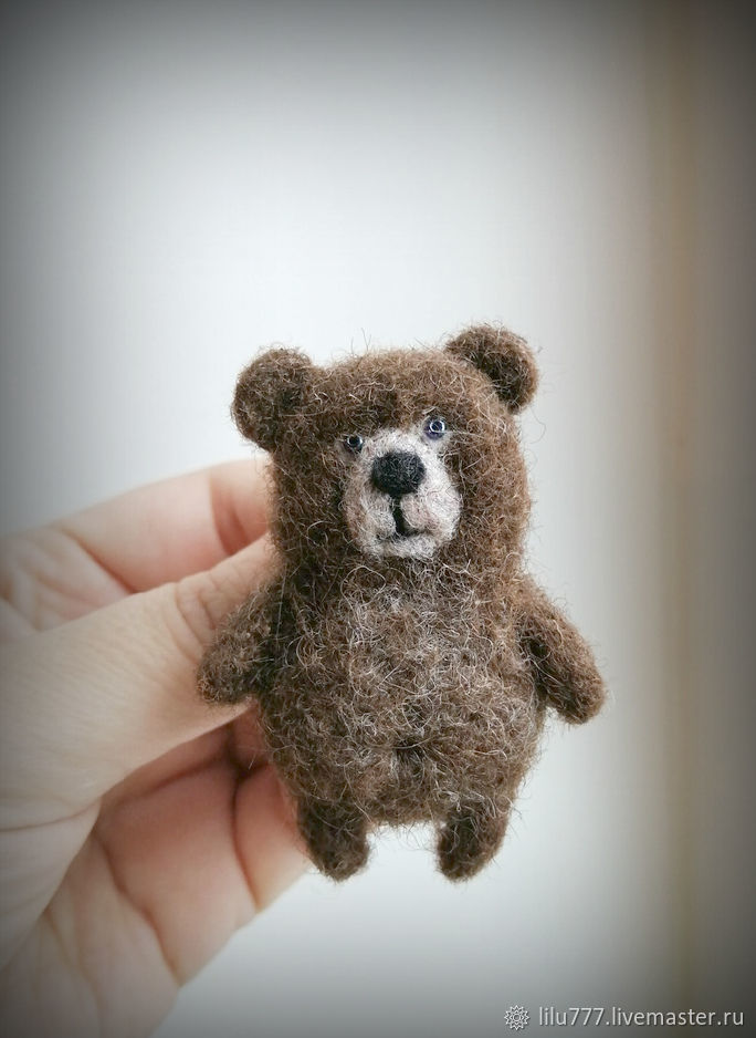 брошь медведь. брошь из бисера мишка тедди. брошь мишка. брошь мишка. брошь мишка.