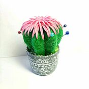 Материалы для творчества handmade. Livemaster - original item Needle box Green Cactus with a flower an original Gift to a needlewoman. Handmade.