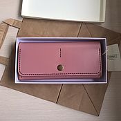 Evening clutch made of pink genuine leather and wood SINGLE REEL