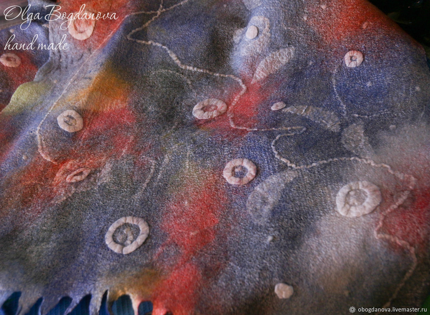 "Я мечтала о морях и кораллах". палантин валяный