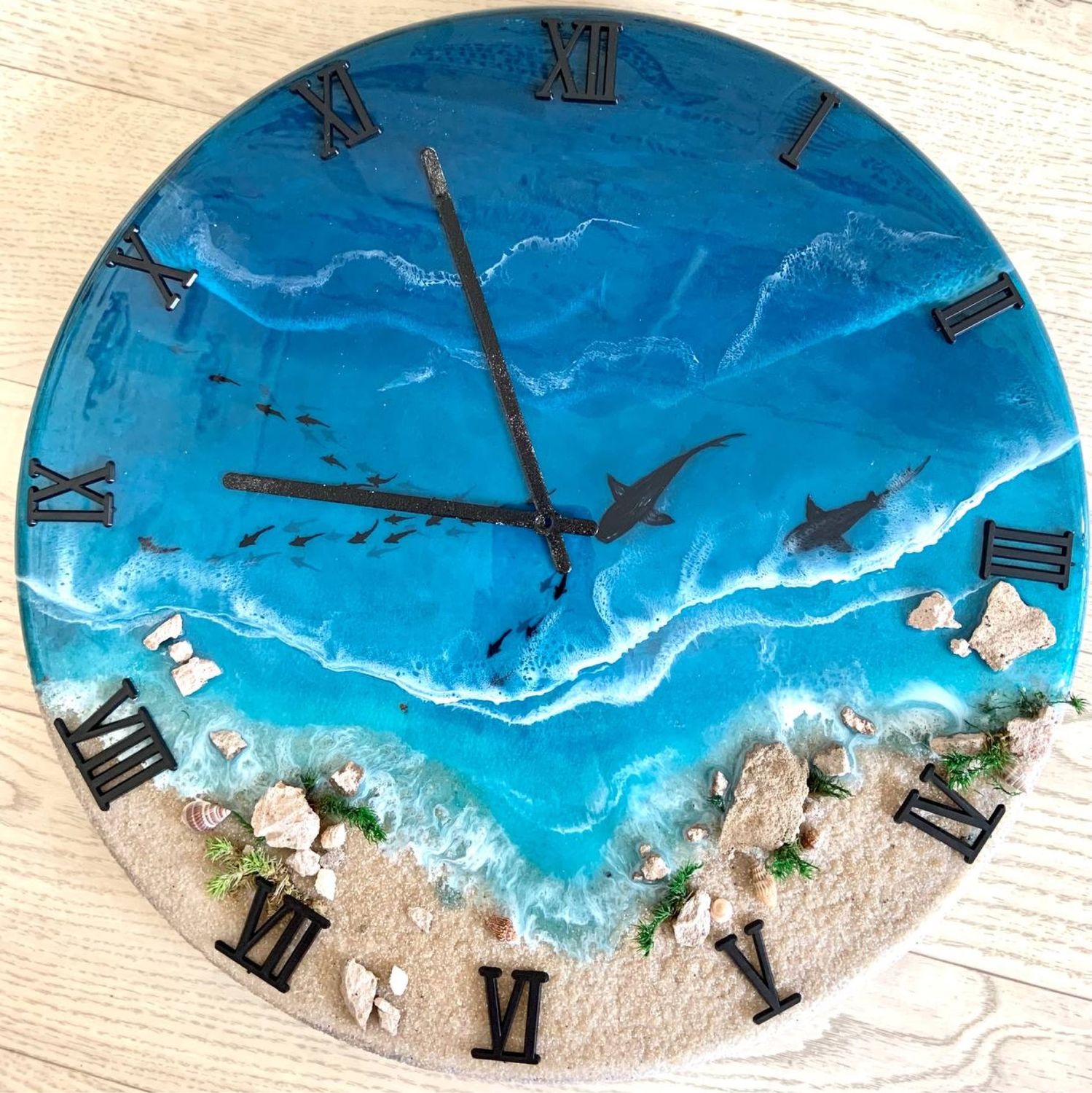 Часы из эпоксидной смолы в интернет-магазине Ярмарка Мастеров по цене ...