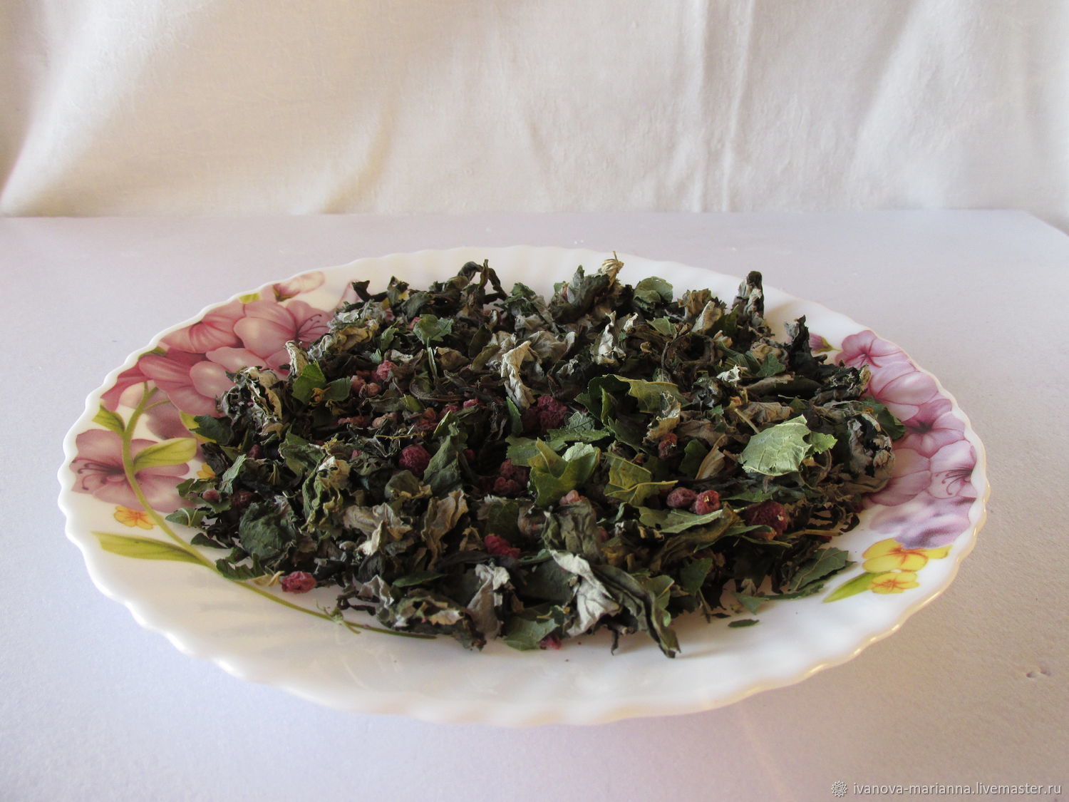 Травяной чай "Малиновый" в интернет-магазине на Ярмарке Мастеров ...