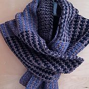 Set: beret and scarf knitted
