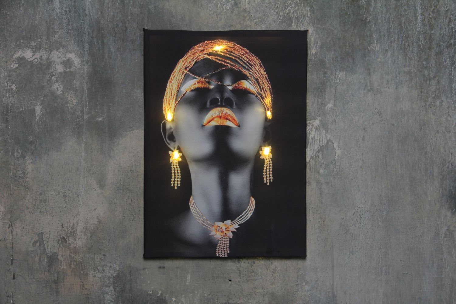 Постер с подсветкой «Чёрный с золотом» в интернет-магазине Ярмарка ...