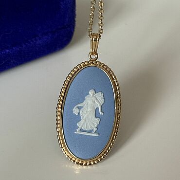 Винтаж ручной работы. Ярмарка Мастеров - ручная работа Винтаж: Подвеска Wedgwood England. Handmade.