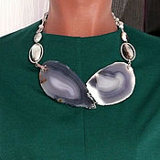 Agate cut necklace