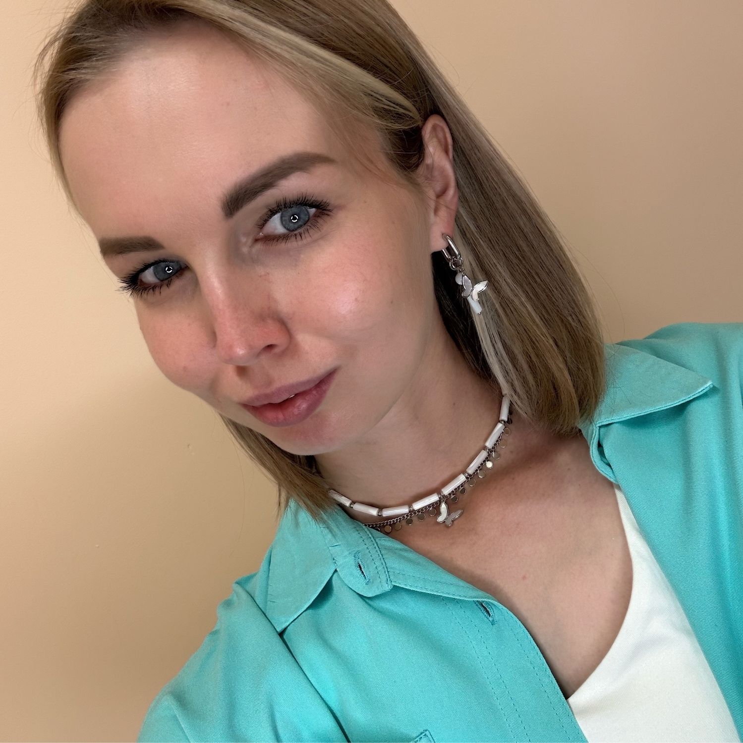 Сет чокеров из натурального перламутра и цепочки купить в интернет ...