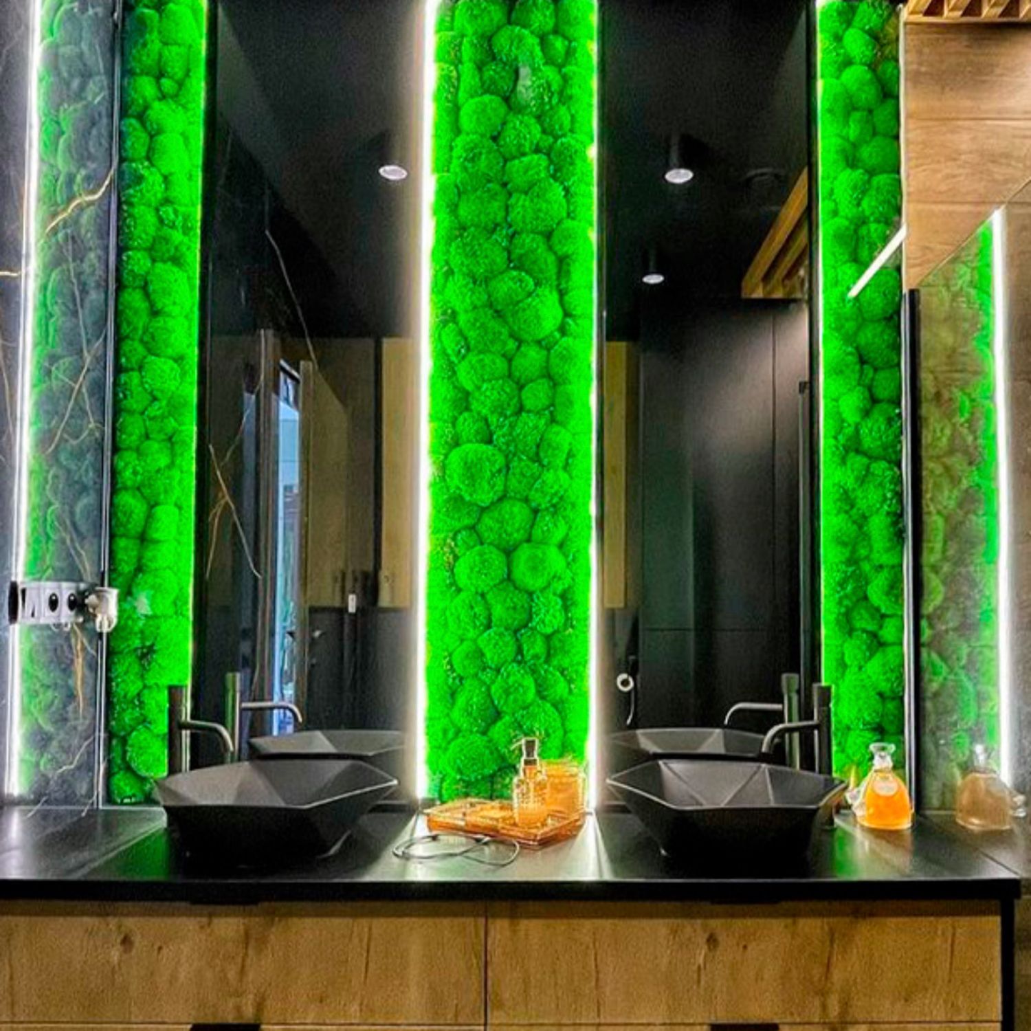 Панно из стабилизированного мха с подсветкой в интернет-магазине ...