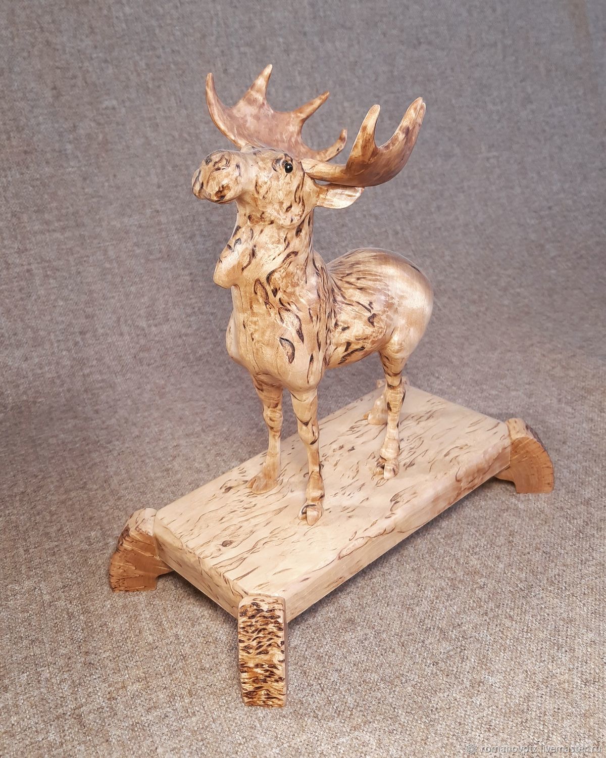 Сувенир березка. Карельская береза сувениры петрозаводск. Брелок валенки из шерсти. Ваза из карельской березы. Сувенир оргстекло ссср.