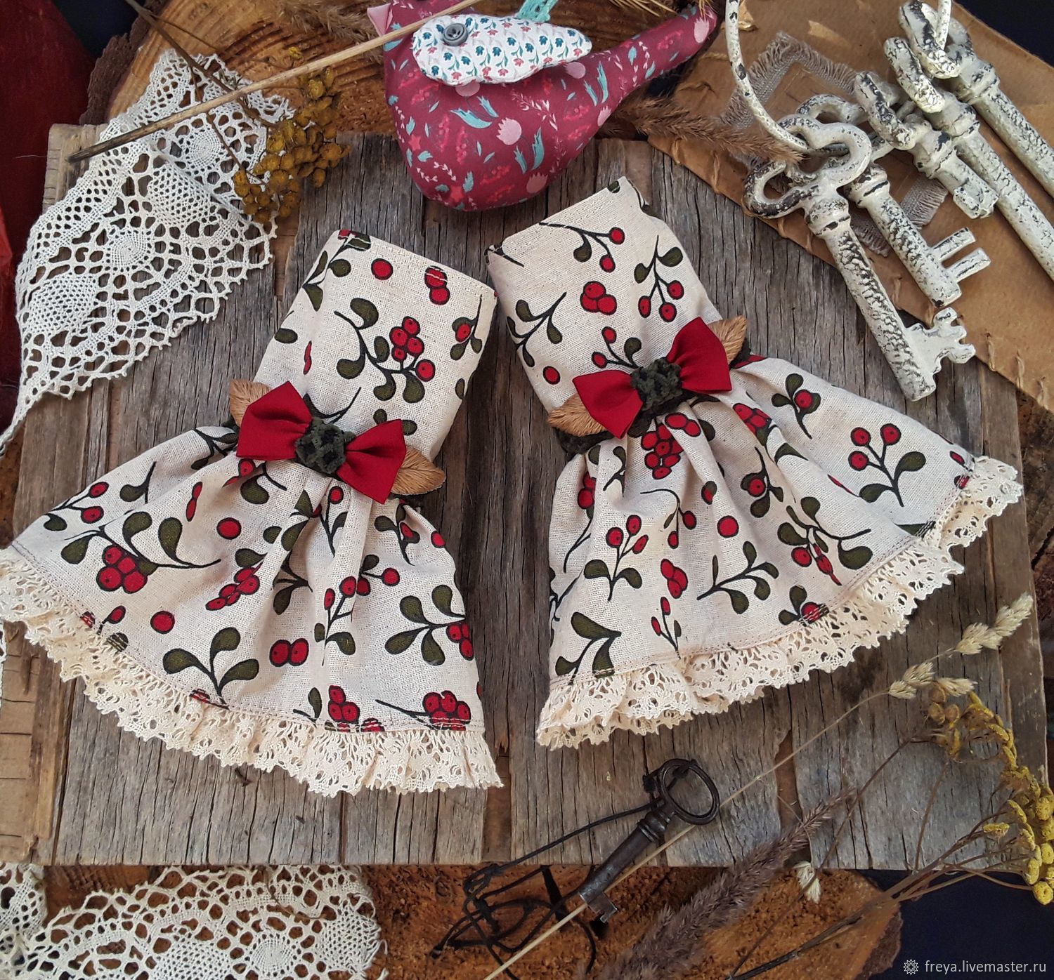 Льняные манжеты с кружевами \" Ягодное лето \" купить в интернет-магазине ...
