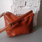 Сумки и аксессуары handmade. Livemaster - original item Leather bag. Crossbody bag. Hobo medium. Red. Handmade.