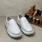Обувь ручной работы handmade. Livemaster - original item Slip-ons made of genuine ostrich leather, in white.. Handmade.
