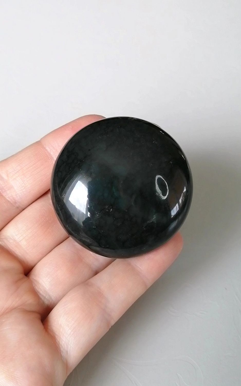 Камни: бульки из нефрита купить в интернет-магазине Ярмарка Мастеров по ...