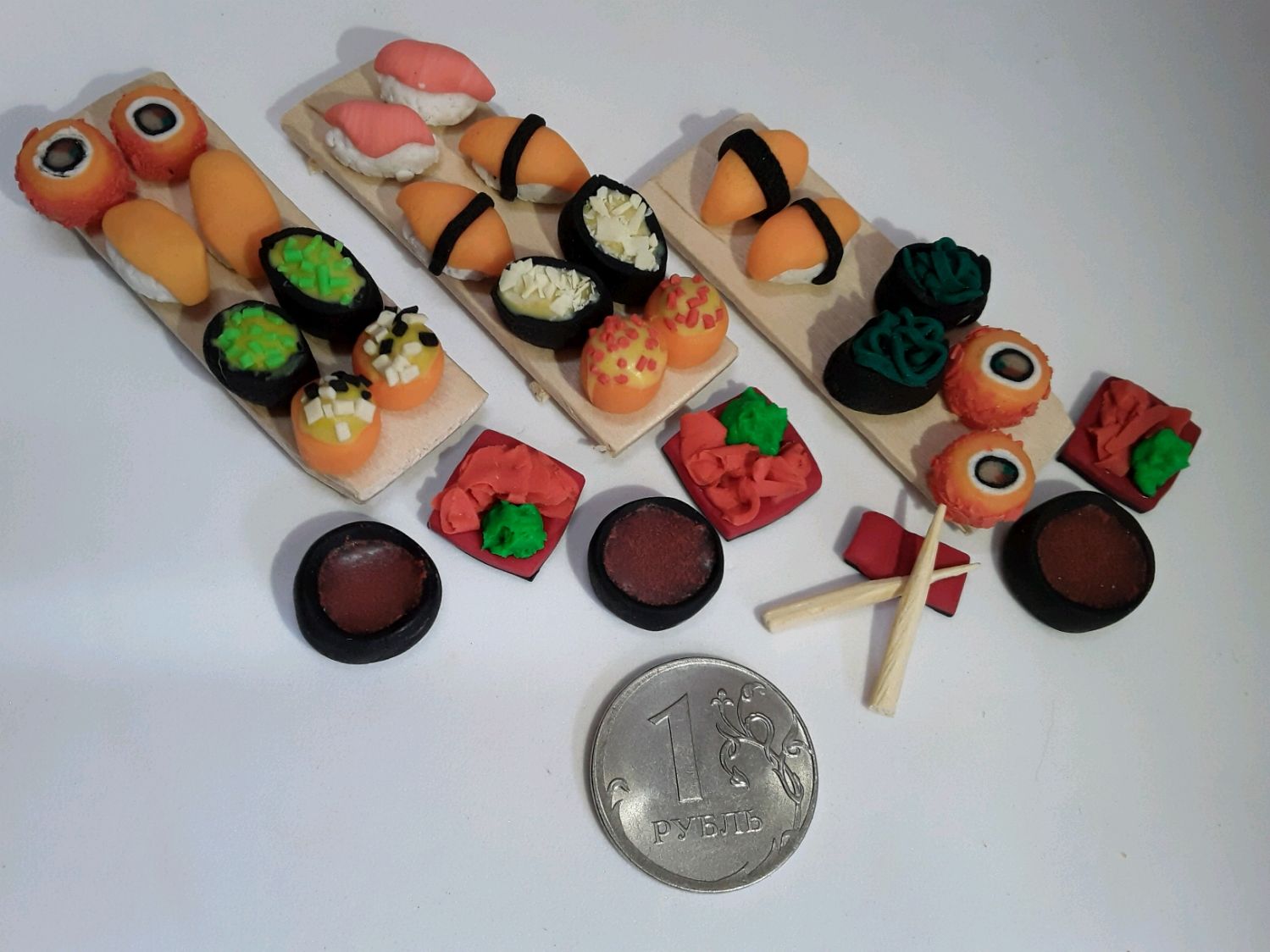 Суши из полимерной глины для кукол