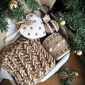 Сувениры и подарки handmade. Livemaster - original item Gift set knitted accessory, mug and Christmas toys beige. Handmade.