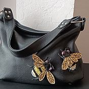 Сумки и аксессуары handmade. Livemaster - original item Bag leather women`s hobo Bag Black. Bag with bumblebee applique h. Handmade.