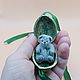 Миниатюрный мишка Изумрудик + орешек. Амигуруми куклы и игрушки. Lerlik_miniatures. Интернет-магазин Ярмарка Мастеров.  Фото №2