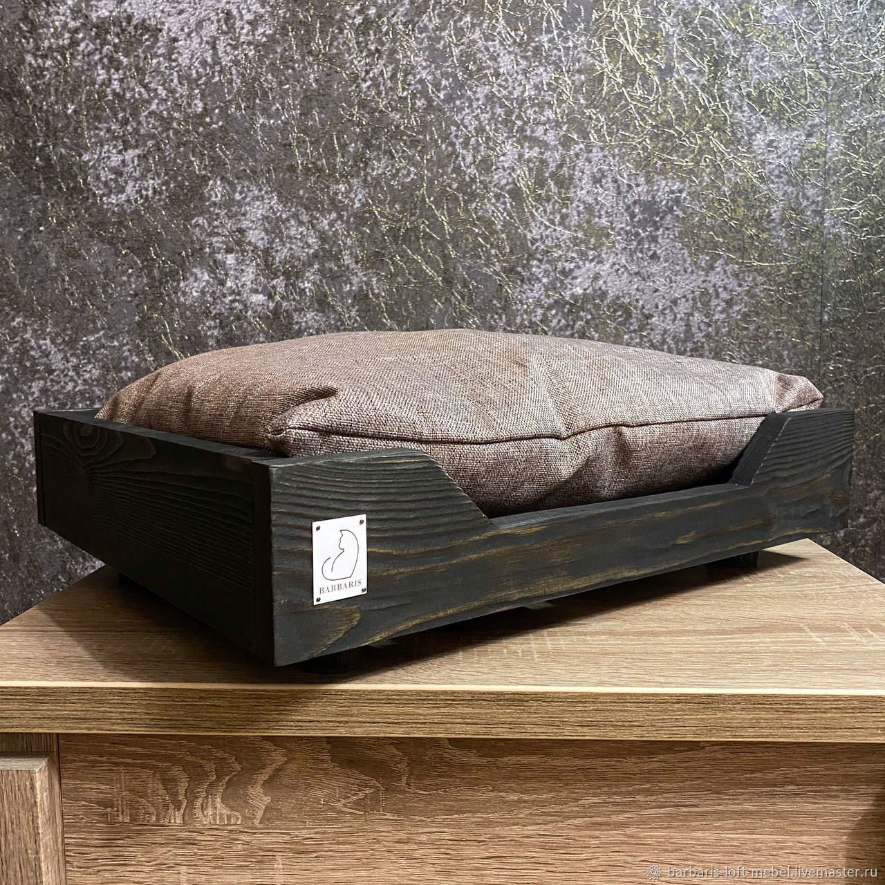 Лежанка в стиле лофт для животных Barbaris с подушкой в интернет ...