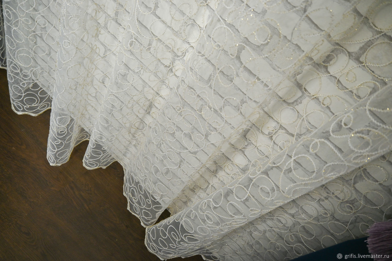 Тюль: сетка с вензелем шнуром золото, 300*275 и другие, СПб в интернет ...
