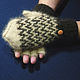 Order Women's knitted mittens-transformers. Warm Yarn. Livemaster. . Mittens Фото №3