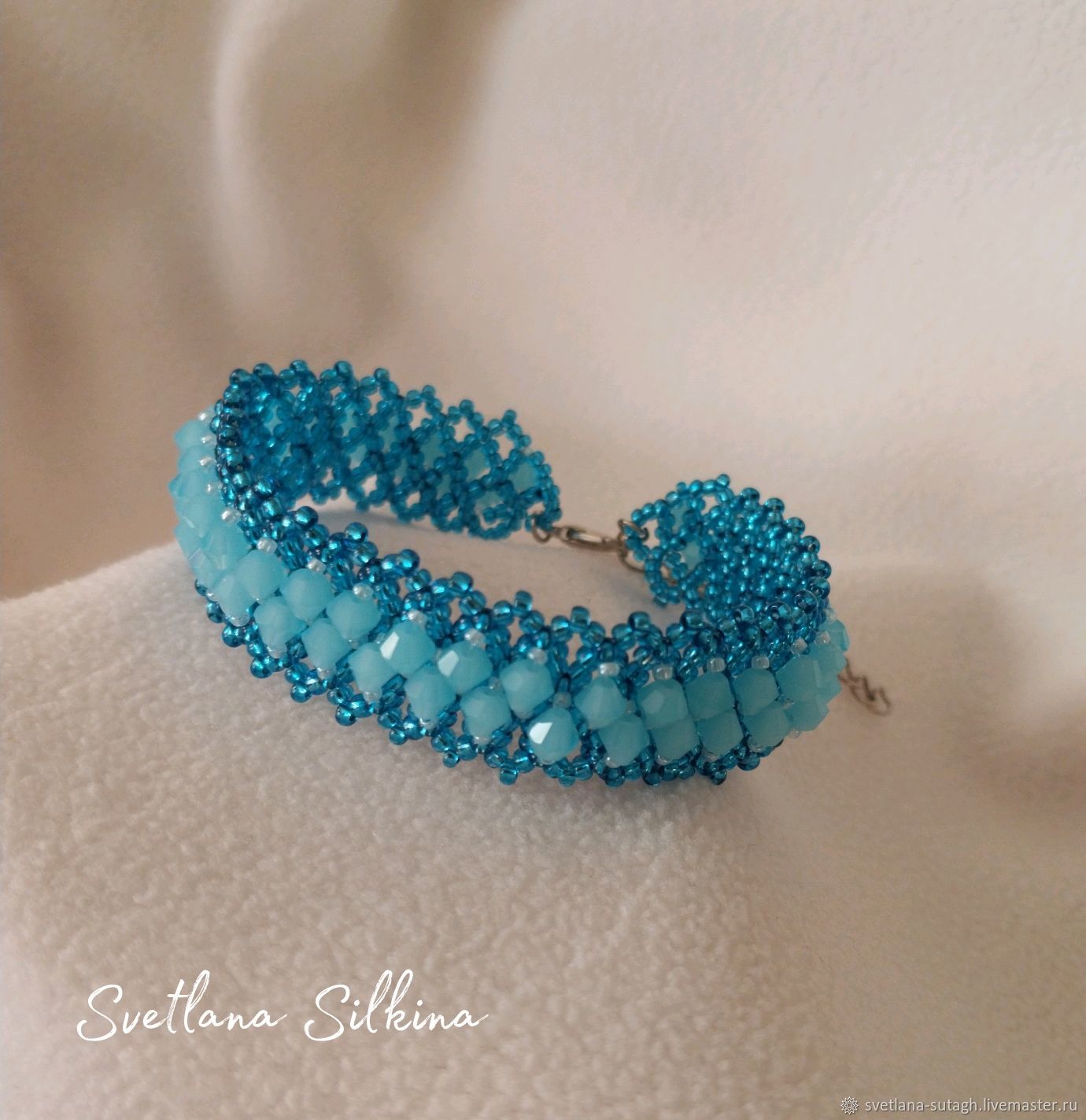 Браслет из биконусов. Простой узор для начинающих. DIY. Tutorial: beaded bracelet