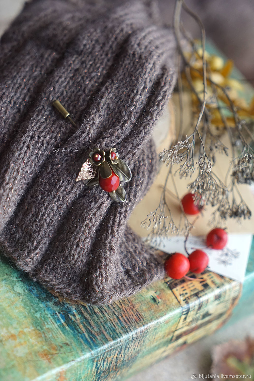 Брошь-иголочка "Ягодка" – заказать на Ярмарке Мастеров – JXJSMRU ...
