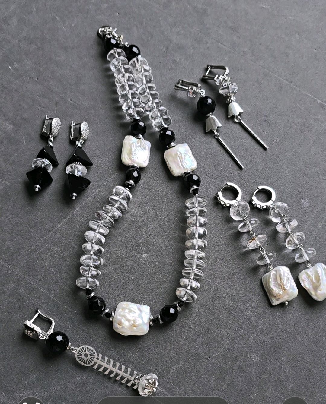 Колье барочный жемчуг, горный хрусталь, агат купить в интернет-магазине ...