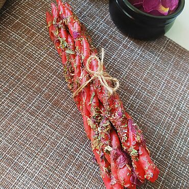 Заговорная свеча – купить на Ярмарке Мастеров | Ручная работа и хенд мейд