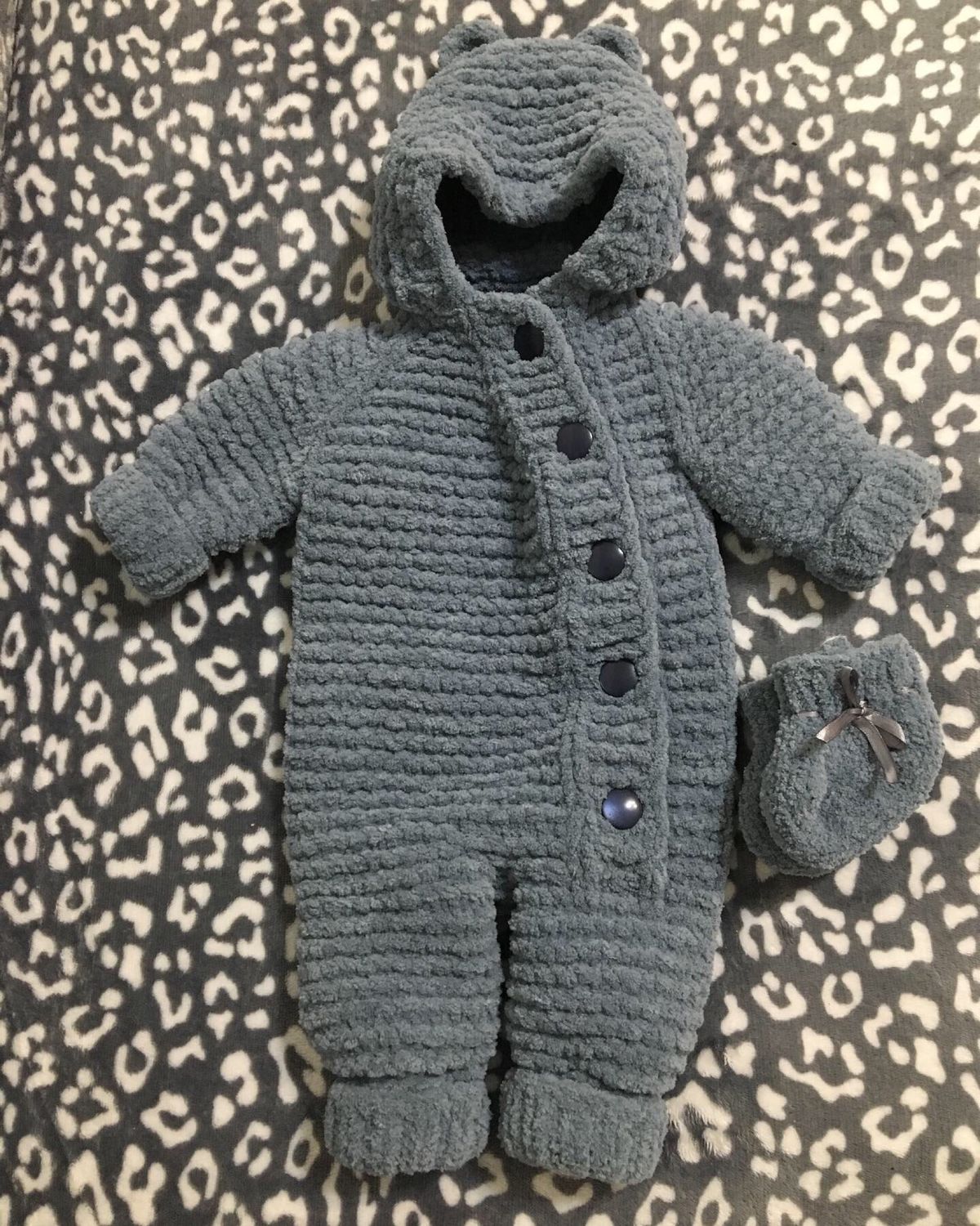 плюшевый комбинезон крючком. комбинезон для новорожденных спицами. ализе софти детский комбинезон. плюшевый комбинезон крючком. плюшевый комбинезон для новорожденных крючком.