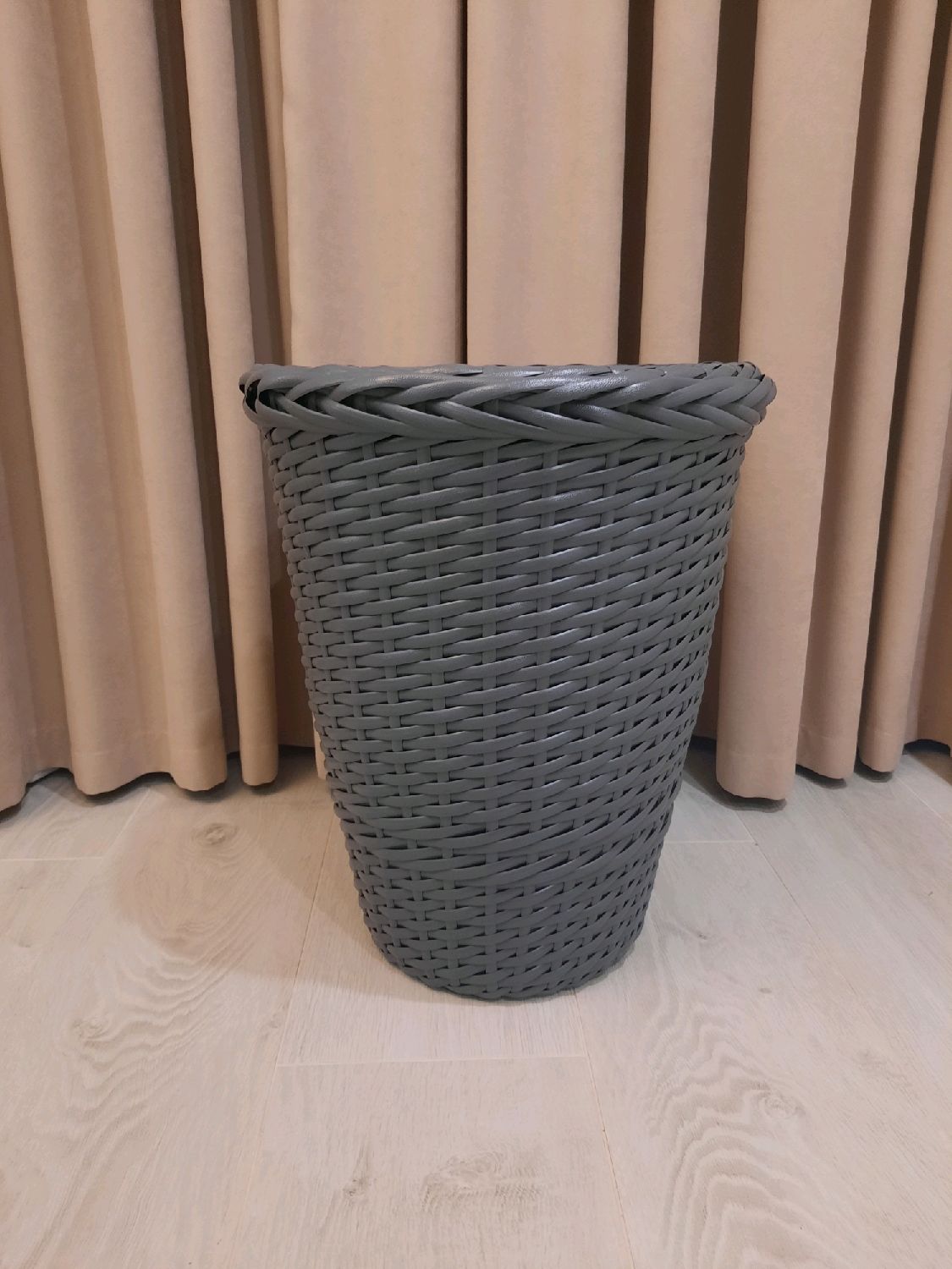 Кашпо из ротанга высокое 20 литров графит в интернет-магазине на ...