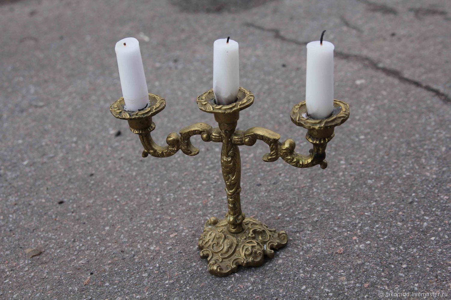 Подсвечник латунный на три свечи 