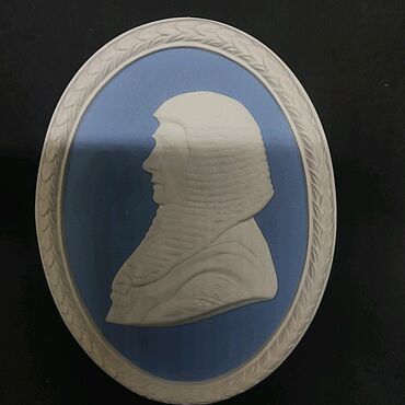 Винтаж ручной работы. Ярмарка Мастеров - ручная работа Винтаж: Wedgwood! Бисквитный фарфор. Портрет лорда Деннинга. Handmade.