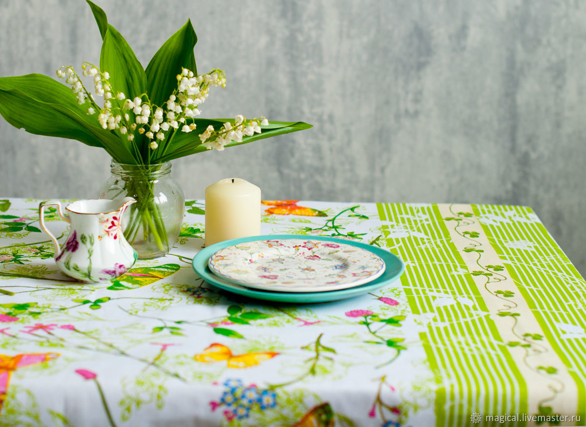чистая красота весенний день скатерть. скатерть набережные челны. Pw175-003. скатерти в клетку с кружевами. вышитая дорожка на стол.