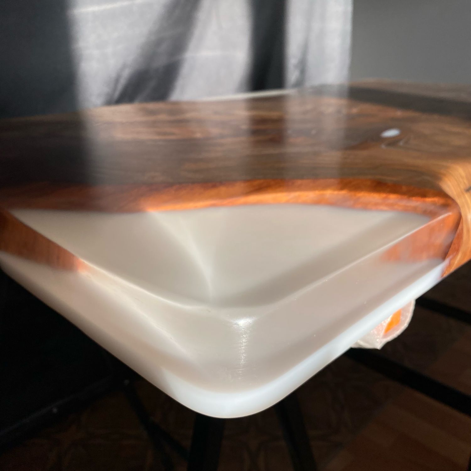 Столешница «Сканди» из дерева и эпоксидной смолы в интернет-магазине ...