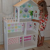 Кукольный домик-стеллаж детский