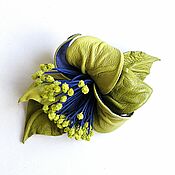Украшения handmade. Livemaster - original item Elegant Flower Leather Brooch Sabine Pear Green Cobalt Blue. Handmade.