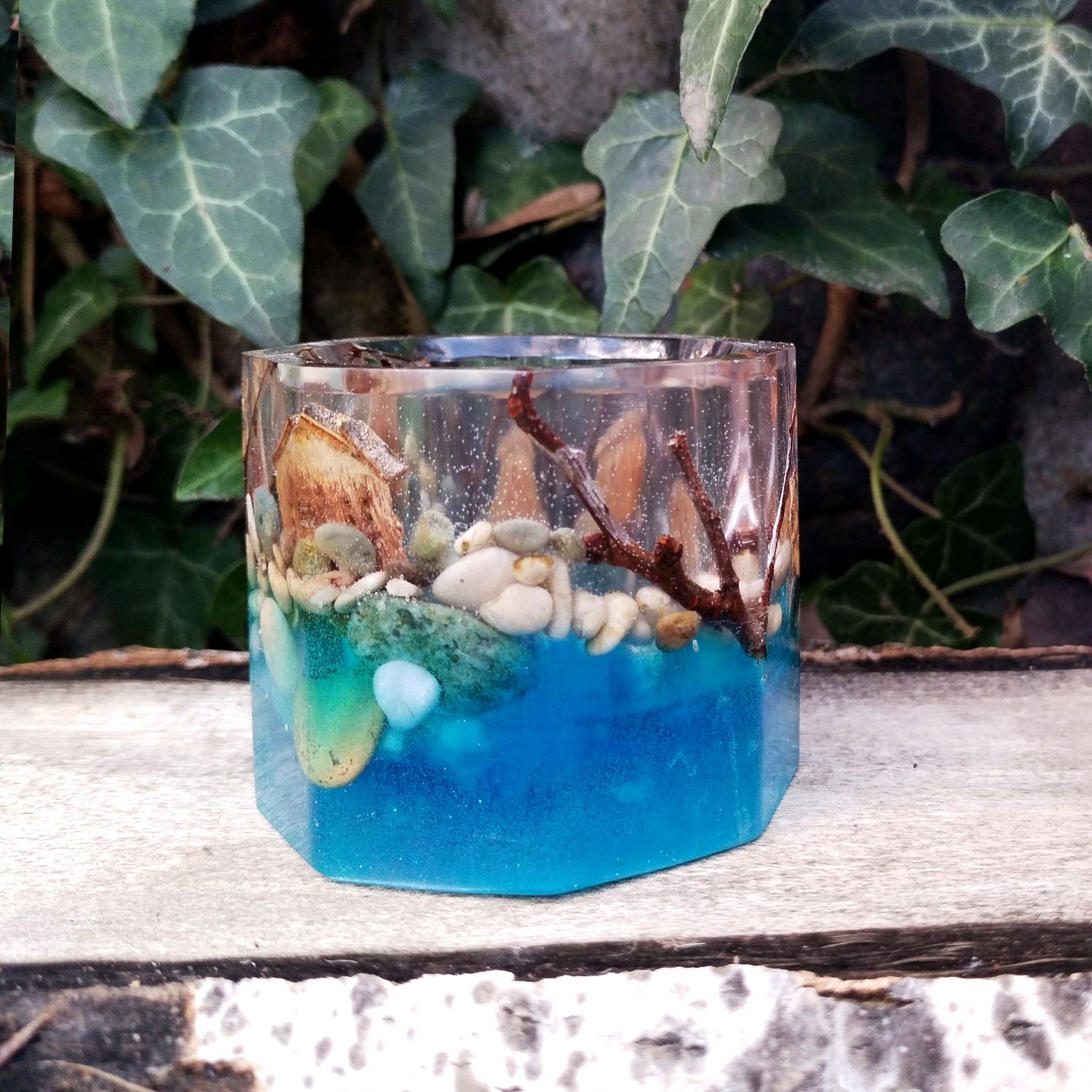 Подсвечник из эпоксидной смолы из серии СУПЕРШТОРМ #1 в интернет ...