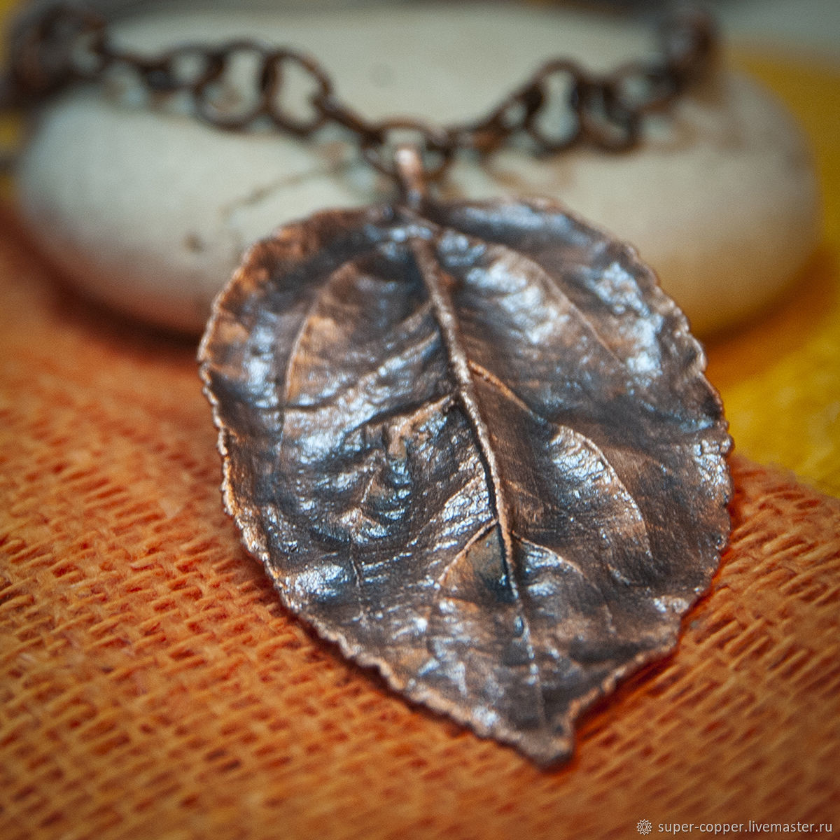 Подвеска: Медный лист в интернет-магазине на Ярмарке Мастеров ...