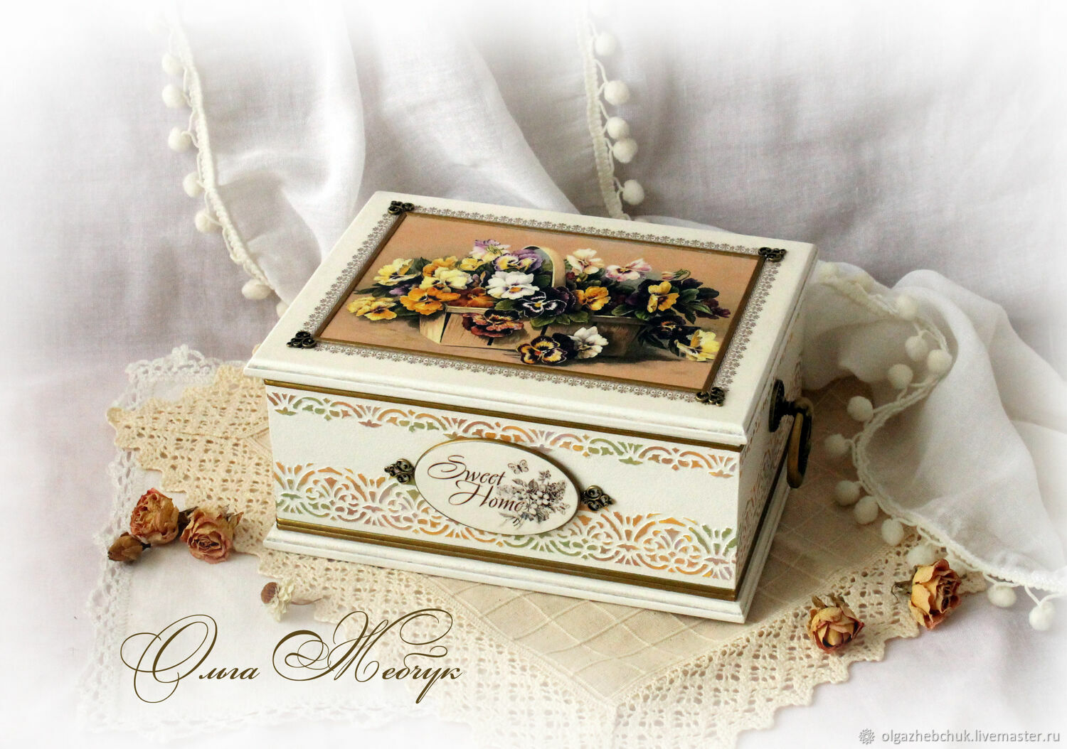 Набор для декупажа "Анютины глазки" купить в интернет-магазине Ярмарка ...