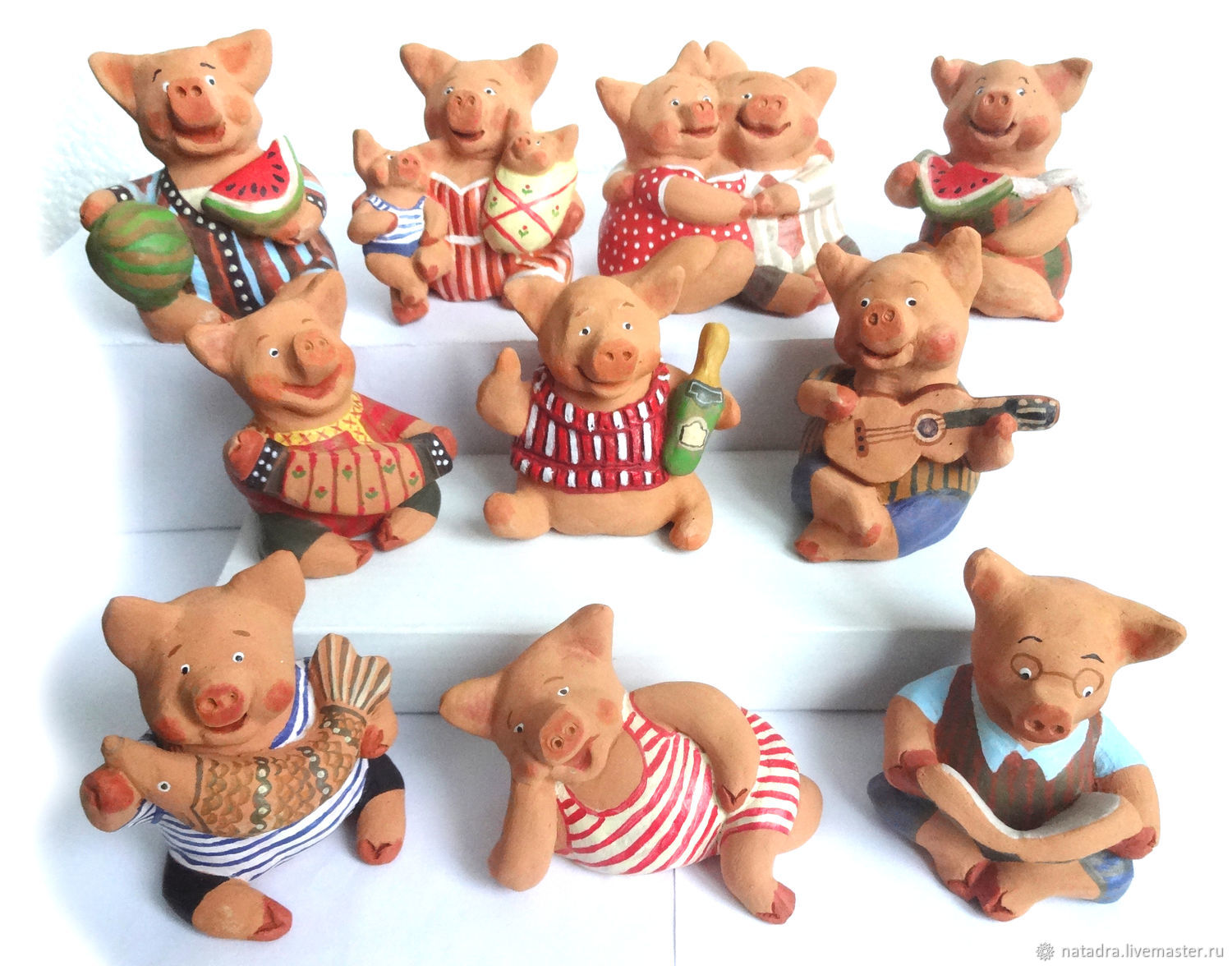 Глиняная расписная игрушка Свинка в интернет-магазине на Ярмарке ...